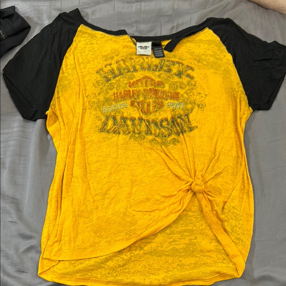 Harley-Davidson Yellow and Black Skull T-Shirt